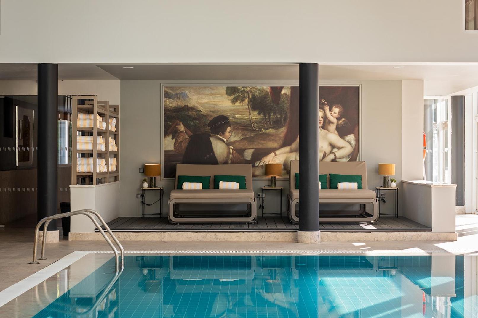 ペスタナ パレス リスボア ホテル&センター モニュメント リスボン エクステリア 写真 The spa at The Dorchester